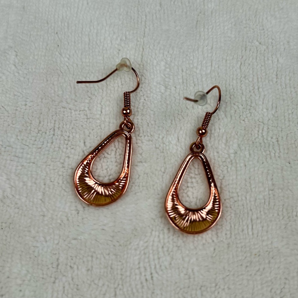Copper Tear Drop Earrings Metallic Dangle Pierced - Picture 3 of 6